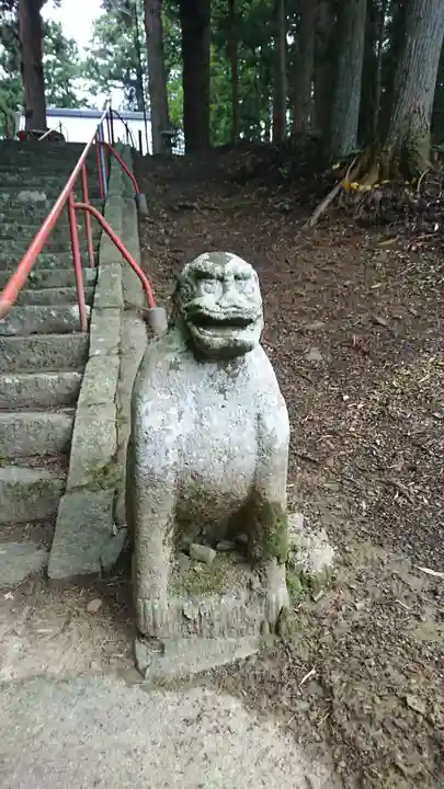 米川八幡神社の狛犬