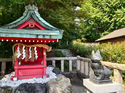 堤治神社の末社