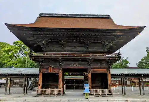 尾張大國霊神社（国府宮）の山門・神門