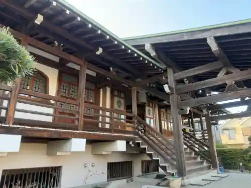 萬松寺の{uncategorized: "未分類", other: "その他", undefined: "問題あり", building: "その他建物", grave: "お墓", sacred_gate: "鳥居", guardian: "狛犬", statue: "像", buddha: "仏像", history: "歴史", nature: "自然", garden: "庭園", animal: "動物", pagoda: "塔", temizu: "手水舎", mountain_gate: "山門・神門", sanctuary: "本殿・本堂", subordinate: "末社・摂社", art: "芸術", scenery: "景色", jizo: "地蔵", ema: "絵馬", goshuin: "御朱印", omikuji: "おみくじ", items: "授与品その他", amulet: "お守り", goshuincho: "御朱印帳", eats: "食事", festival: "お祭り", votive_dance: "神楽", shichigosan: "七五三参", wedding: "結婚式", experience: "体験その他", initially: "初詣", around: "周辺", anti_infection: "感染症対策"}