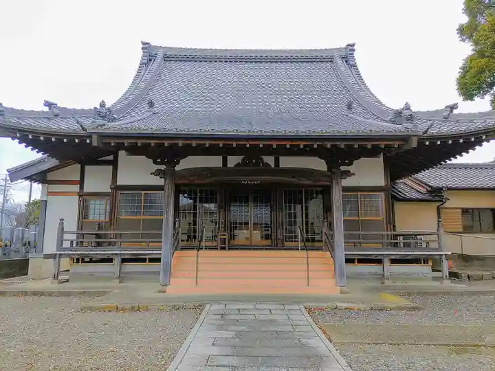 等周寺の本殿・本堂