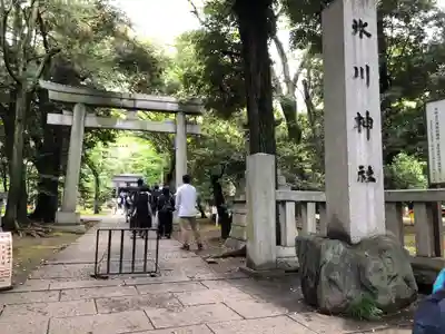 赤坂氷川神社の鳥居
