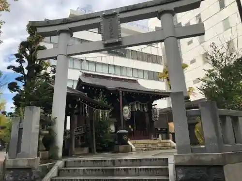 太田姫稲荷神社の鳥居