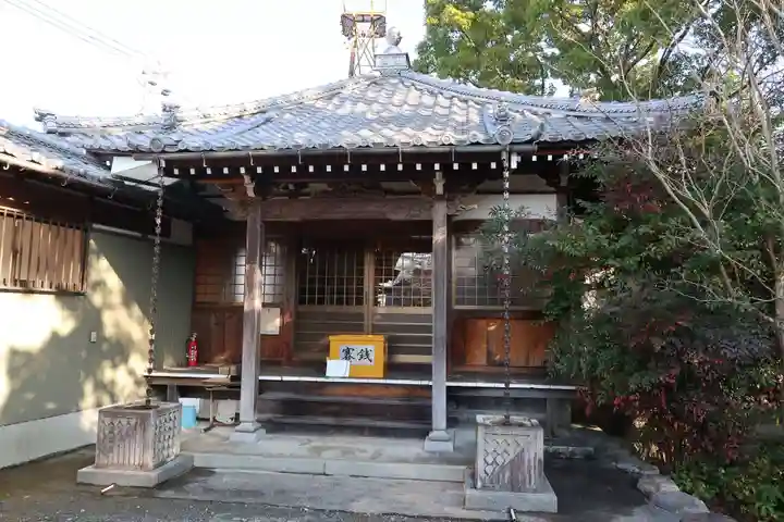 穴太薬師堂(三重県)