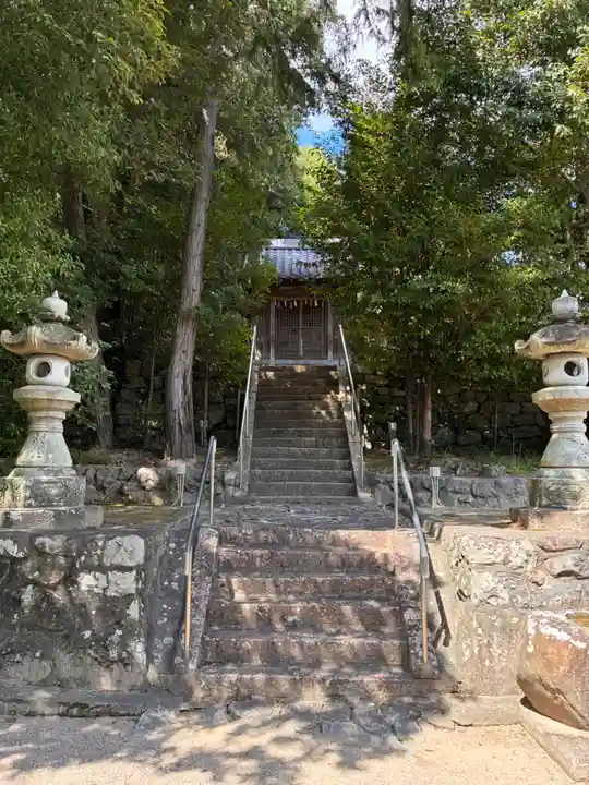 木の元八幡神社の景色