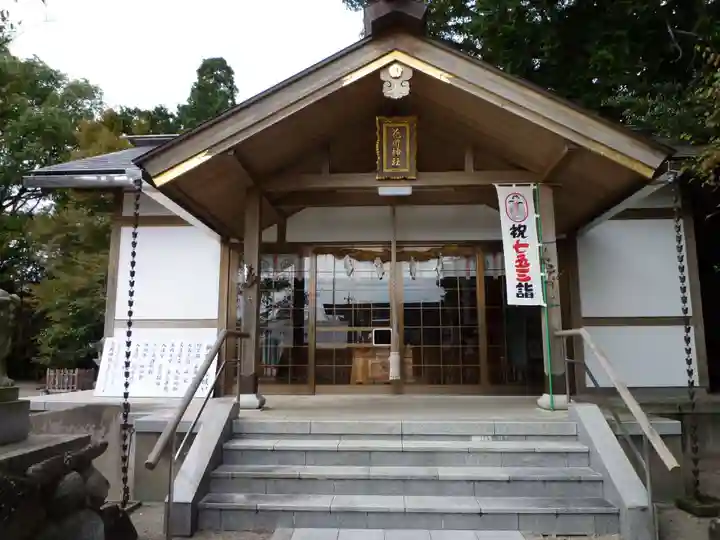 花岡神社の本殿・本堂