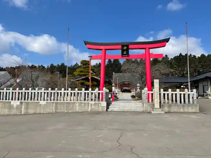 北海道東照宮の{uncategorized: "未分類", other: "その他", undefined: "問題あり", building: "その他建物", grave: "お墓", sacred_gate: "鳥居", guardian: "狛犬", statue: "像", buddha: "仏像", history: "歴史", nature: "自然", garden: "庭園", animal: "動物", pagoda: "塔", temizu: "手水舎", mountain_gate: "山門・神門", sanctuary: "本殿・本堂", subordinate: "末社・摂社", art: "芸術", scenery: "景色", jizo: "地蔵", ema: "絵馬", goshuin: "御朱印", omikuji: "おみくじ", items: "授与品その他", amulet: "お守り", goshuincho: "御朱印帳", eats: "食事", festival: "お祭り", votive_dance: "神楽", shichigosan: "七五三参", wedding: "結婚式", experience: "体験その他", initially: "初詣", around: "周辺", anti_infection: "感染症対策"}