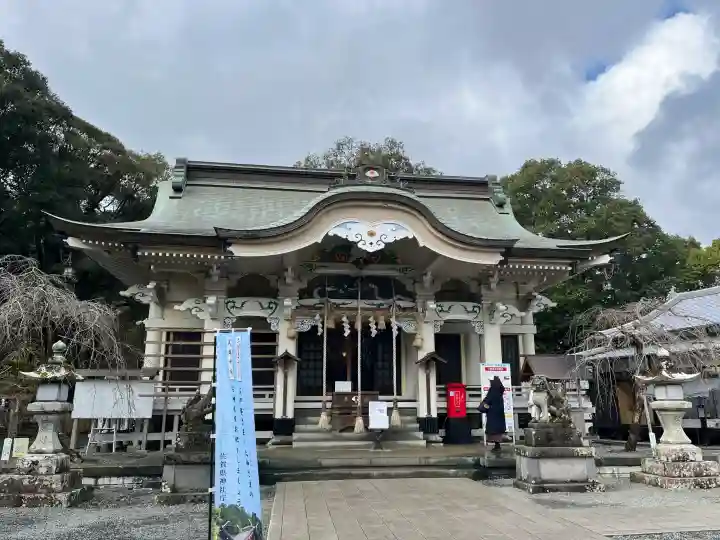武雄神社の{uncategorized: "未分類", other: "その他", undefined: "問題あり", building: "その他建物", grave: "お墓", sacred_gate: "鳥居", guardian: "狛犬", statue: "像", buddha: "仏像", history: "歴史", nature: "自然", garden: "庭園", animal: "動物", pagoda: "塔", temizu: "手水舎", mountain_gate: "山門・神門", sanctuary: "本殿・本堂", subordinate: "末社・摂社", art: "芸術", scenery: "景色", jizo: "地蔵", ema: "絵馬", goshuin: "御朱印", omikuji: "おみくじ", items: "授与品その他", amulet: "お守り", goshuincho: "御朱印帳", eats: "食事", festival: "お祭り", votive_dance: "神楽", shichigosan: "七五三参", wedding: "結婚式", experience: "体験その他", initially: "初詣", around: "周辺", anti_infection: "感染症対策"}