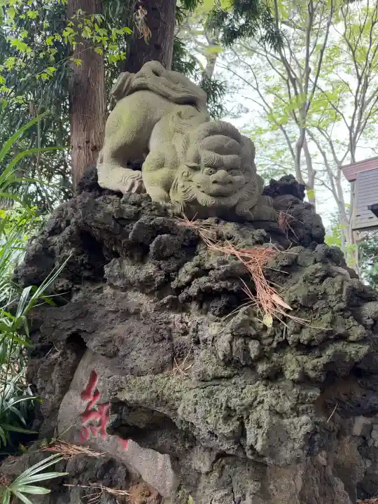 春日神社の{uncategorized: "未分類", other: "その他", undefined: "問題あり", building: "その他建物", grave: "お墓", sacred_gate: "鳥居", guardian: "狛犬", statue: "像", buddha: "仏像", history: "歴史", nature: "自然", garden: "庭園", animal: "動物", pagoda: "塔", temizu: "手水舎", mountain_gate: "山門・神門", sanctuary: "本殿・本堂", subordinate: "末社・摂社", art: "芸術", scenery: "景色", jizo: "地蔵", ema: "絵馬", goshuin: "御朱印", omikuji: "おみくじ", items: "授与品その他", amulet: "お守り", goshuincho: "御朱印帳", eats: "食事", festival: "お祭り", votive_dance: "神楽", shichigosan: "七五三参", wedding: "結婚式", experience: "体験その他", initially: "初詣", around: "周辺", anti_infection: "感染症対策"}