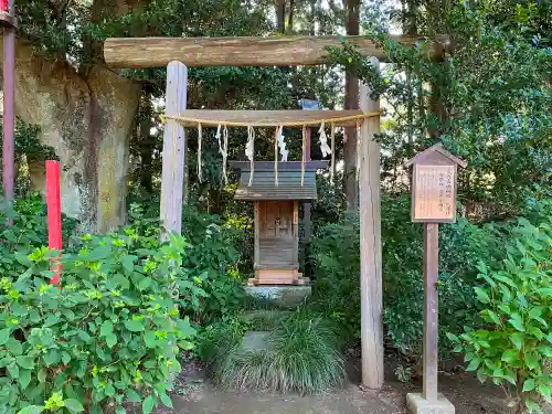 水戸八幡宮の末社