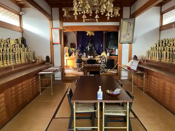 龍雲寺の本殿・本堂