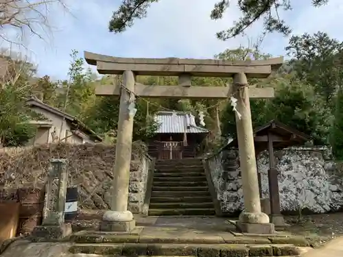 八幡神社の鳥居