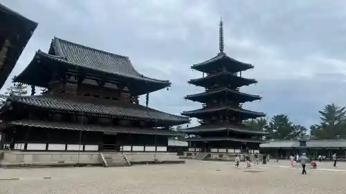 法隆寺の{uncategorized: "未分類", other: "その他", undefined: "問題あり", building: "その他建物", grave: "お墓", sacred_gate: "鳥居", guardian: "狛犬", statue: "像", buddha: "仏像", history: "歴史", nature: "自然", garden: "庭園", animal: "動物", pagoda: "塔", temizu: "手水舎", mountain_gate: "山門・神門", sanctuary: "本殿・本堂", subordinate: "末社・摂社", art: "芸術", scenery: "景色", jizo: "地蔵", ema: "絵馬", goshuin: "御朱印", omikuji: "おみくじ", items: "授与品その他", amulet: "お守り", goshuincho: "御朱印帳", eats: "食事", festival: "お祭り", votive_dance: "神楽", shichigosan: "七五三参", wedding: "結婚式", experience: "体験その他", initially: "初詣", around: "周辺", anti_infection: "感染症対策"}