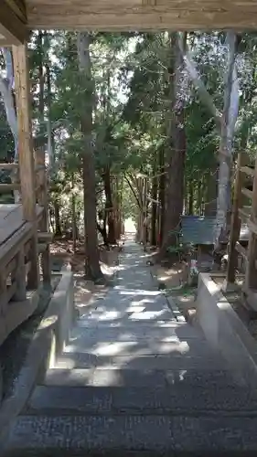 清水峯神社の景色