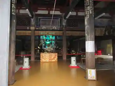 長福寿寺の本殿・本堂