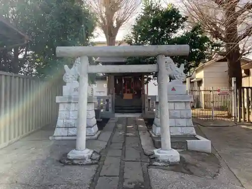 滝野川八幡神社の末社・摂社