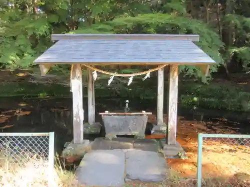 赤城神社(三夜沢町)の手水