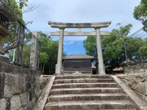 津島社の鳥居