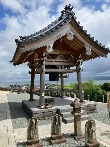 倉留寺の建物その他