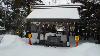 篠路神社の手水舎