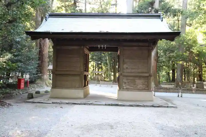 伊和神社の山門・神門