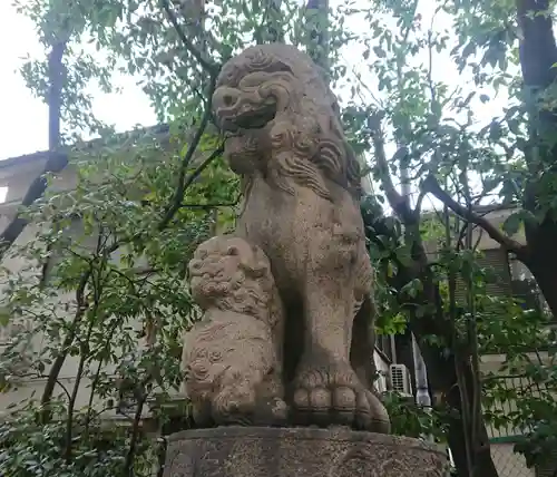 開口神社の狛犬