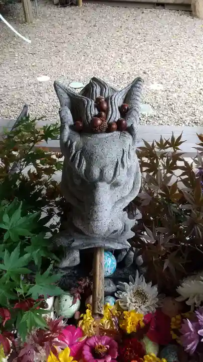 滑川神社 - 仕事と子どもの守り神の手水舎