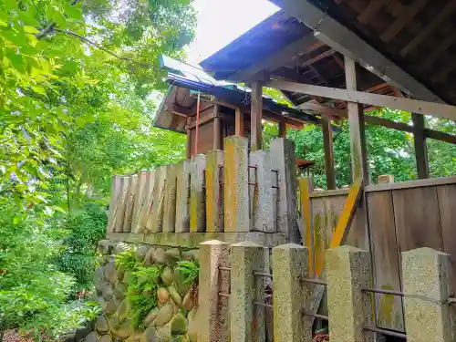 八幡社（東）の本殿・本堂