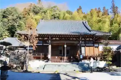 鳳林寺の本殿・本堂