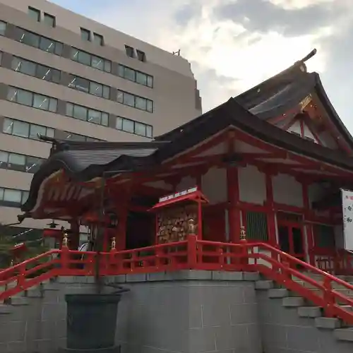 花園神社の本殿・本堂