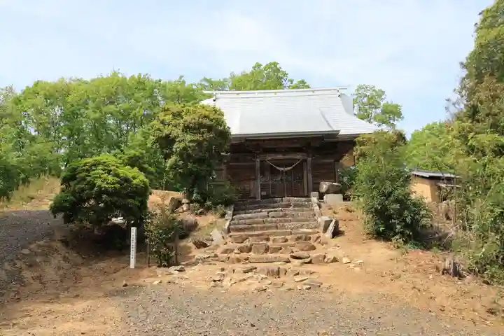 三渡神社の本殿・本堂