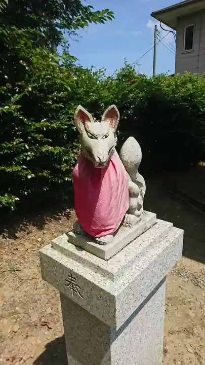 土屋稲荷神社の狛犬