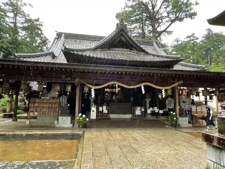 大宝八幡宮の本殿・本堂