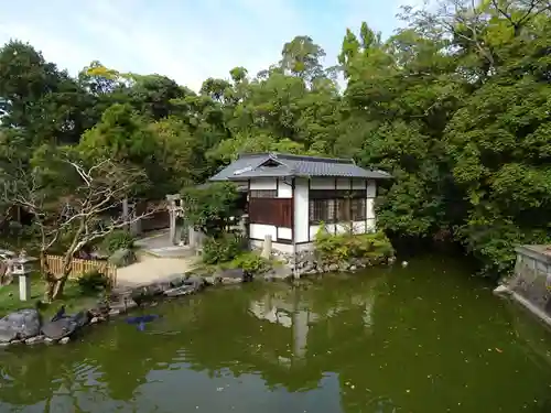 嚴島神社 (京都御苑)の庭園