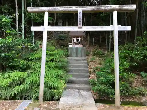 宇佐八幡神社の末社