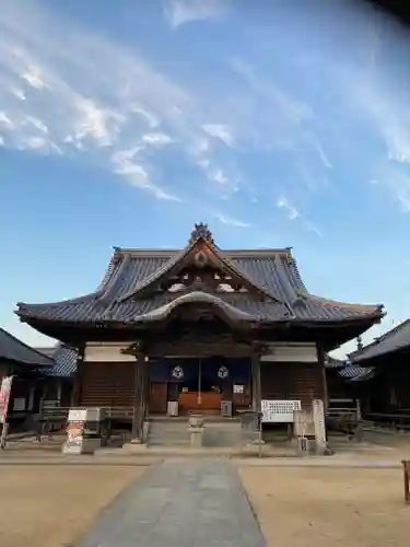 長尾寺の本殿・本堂