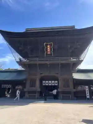 筥崎宮の{uncategorized: "未分類", other: "その他", undefined: "問題あり", building: "その他建物", grave: "お墓", sacred_gate: "鳥居", guardian: "狛犬", statue: "像", buddha: "仏像", history: "歴史", nature: "自然", garden: "庭園", animal: "動物", pagoda: "塔", temizu: "手水舎", mountain_gate: "山門・神門", sanctuary: "本殿・本堂", subordinate: "末社・摂社", art: "芸術", scenery: "景色", jizo: "地蔵", ema: "絵馬", goshuin: "御朱印", omikuji: "おみくじ", items: "授与品その他", amulet: "お守り", goshuincho: "御朱印帳", eats: "食事", festival: "お祭り", votive_dance: "神楽", shichigosan: "七五三参", wedding: "結婚式", experience: "体験その他", initially: "初詣", around: "周辺", anti_infection: "感染症対策"}