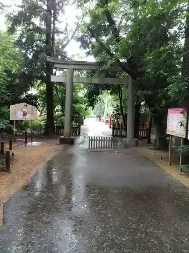 岩槻久伊豆神社の鳥居