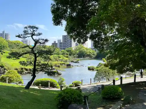 出水神社の庭園