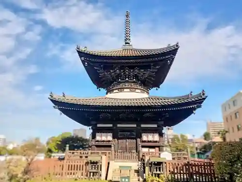 愛染堂勝鬘院の塔