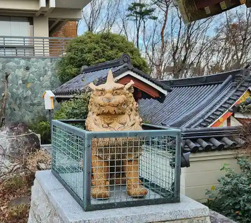 大本山成田山仙台分院の狛犬