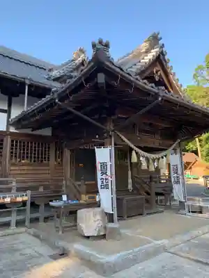 伊奈冨神社の本殿・本堂
