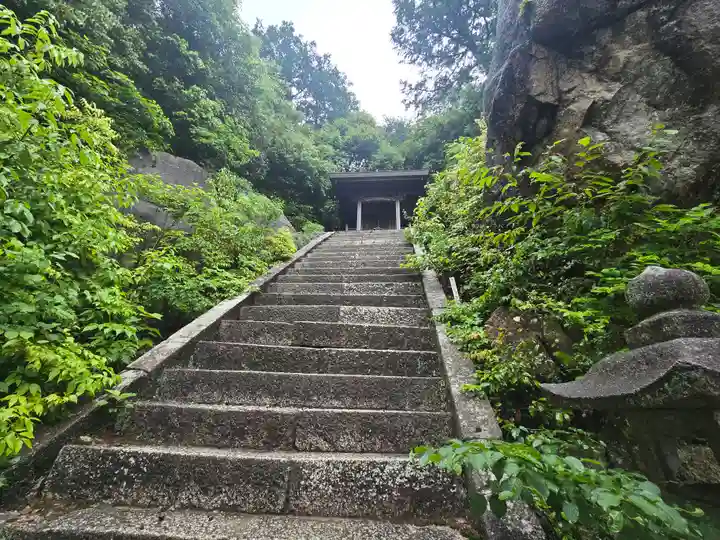 太郎坊大権現社(滋賀県)