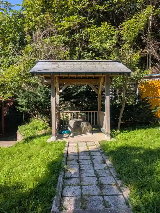 神恵内嚴島神社(北海道)