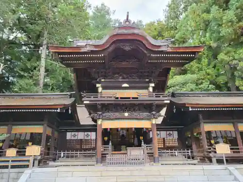 諏訪大社下社秋宮の本殿・本堂