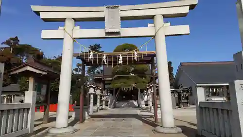 高靇神社の鳥居