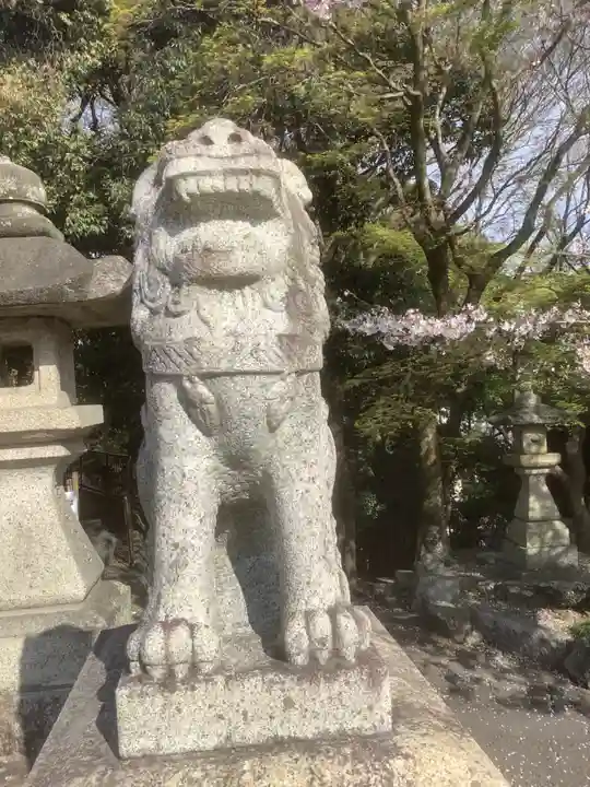 龍泉寺の狛犬