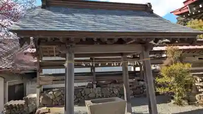 八劒神社の手水舎