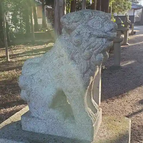 小宮神社の狛犬