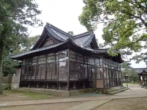 多太神社の本殿